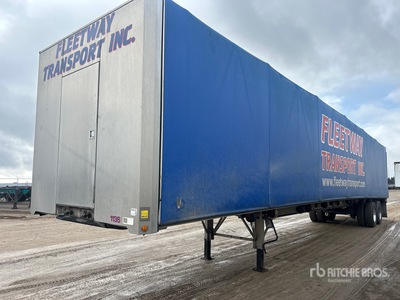 2019 East T/A Curtain Side Trailer