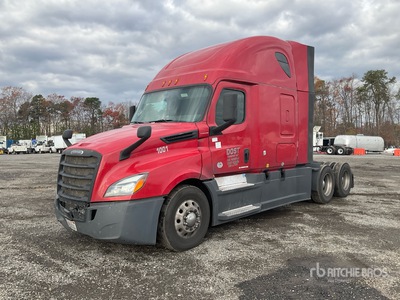 2020 Freightliner Cascadia 126 6x4 T/A Sleeper Truck Tractor
