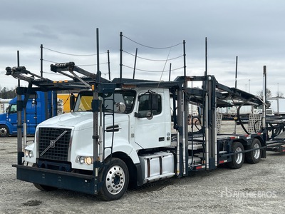 2014 Volvo VAH62200 6x2 Camion transporteur de voitures