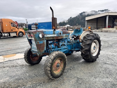 Ford 3000 2WD Tractor (Inoperable)