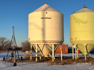 Wheatland 1620 +/- 2751 bu Smooth Wall Grain Bin