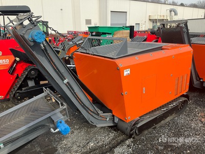 Tracked Mobile Crusher