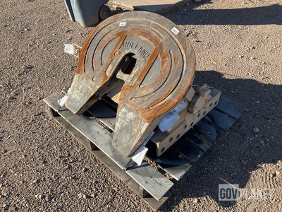 Holland Fifth Wheel Assembly