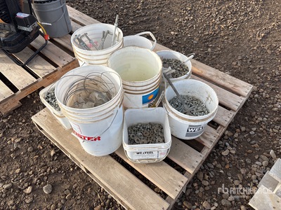 Quantity of Assorted Nuts And Bolts