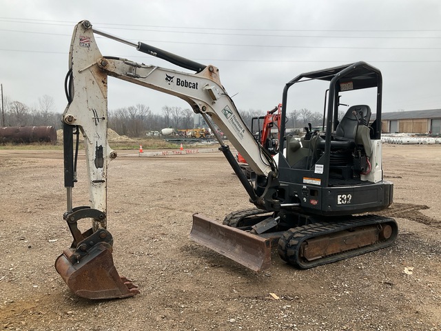 2014 Bobcat E32 Mini Excavator