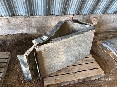 Semi- Truck Aluminum Fender