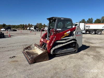 2022 Takeuchi TL8R-2 Two-Speed Compact Track Loader