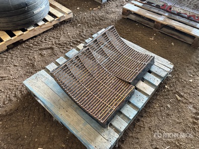 Quantity of (2) Hard Thresh الرف الجامع