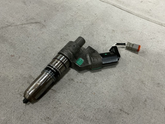 (4) Cummins 4955149 Fuel Injector Assemblies