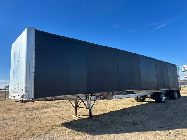 2016 Fontaine HCR5222RSA 53 ft T/A Spread Axle Curtain Side Trailer