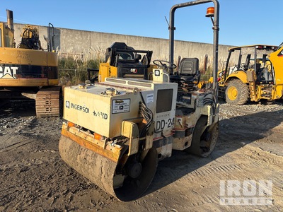 Ingersol-Rand DD24 Double Drum Roller