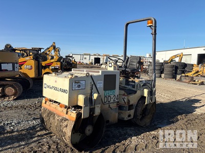Ingersol-Rand DD24 Double Drum Roller