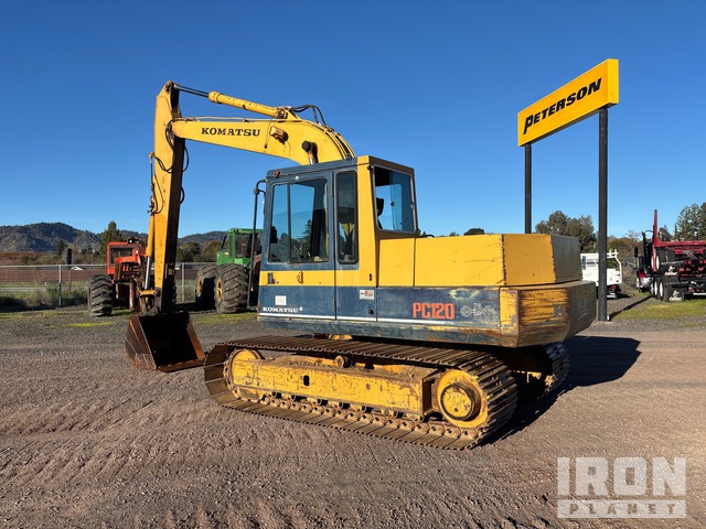 EXCAVADORA KOMATSU PC120
