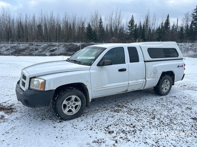 2006 Dodge Dakota 4x4 Extended Cab Pickup