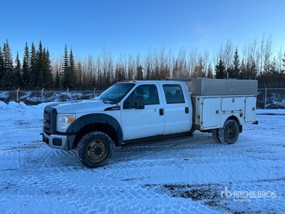2012 Ford F-450 XL 4x4 Crew Cab Utility Truck