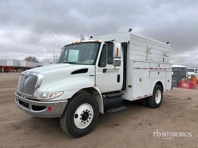 2010 International 4300 4x2 Service Truck