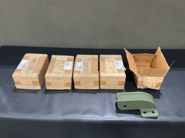 (12) Lamar Enterprizes SCGP-H1-A Vehicular Door Hinges