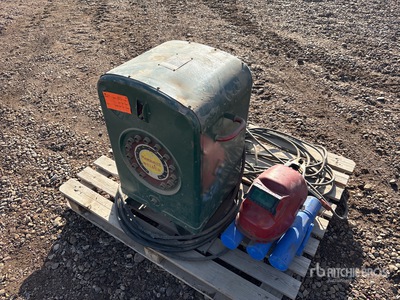 Marquette 35 A Electric Welder