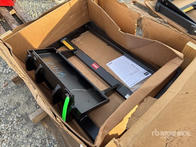 2025 Toro 22586 36 in Mini Horquillas para minicargadora (Unused)