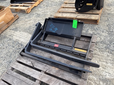 2025 Toro 22586 36 in Mini Horquillas para minicargadora (Unused)