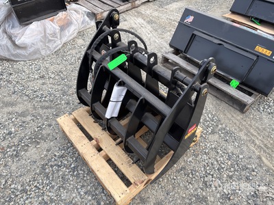 2025 Toro 22577 34 in Mini Garfio para minicargadora (Unused)