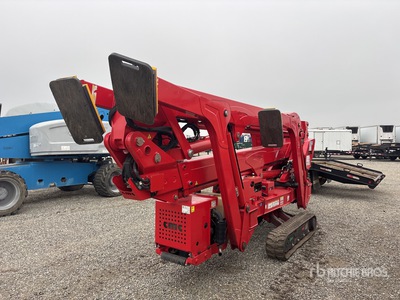 2023 CMC 83HD+ Piattaforma aerea per caricatore cingolato