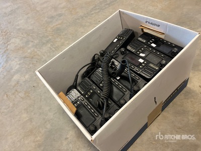 Quantity of (8) Motorola MOTOTRBO XPR5550e VHF Digital/Analog Truck Radios