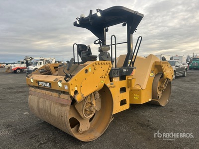 2014 Cat CB54XW Double Drum Roller