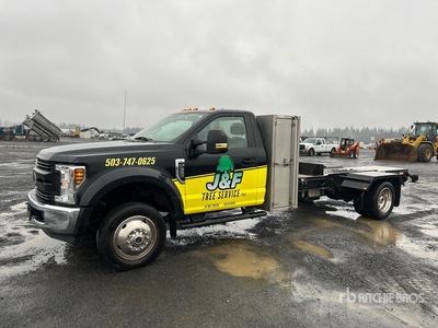 2019 Ford F-550 XL 4x2 Camión Caja Abierta