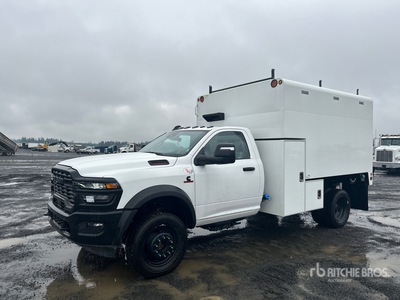 2025 Ram 5500 Tradesman 4x4 Chipper Truck (Unused)