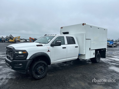 2025 Ram 5500 Tradesman 4x4 Crew Cab Camión con desmenuzadora (Unused)