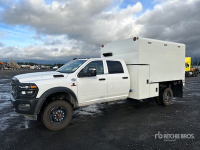 2025 Ram 5500 Tradesman 4x4 Crew Cab Camión con desmenuzadora (Unused)