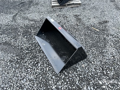 2021 Toro 22409 41 in Mini Skid Steer Bucket - Fits Toro Dingo (Unused)