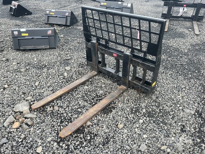 2021 Toro 22549 42 in Horquillas para minicargadora