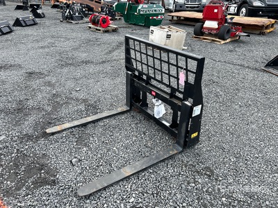 2022 Toro 22549 42 in Horquillas para minicargadora