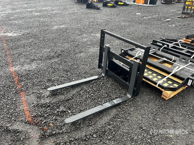 2022 Toro 22586 36 in Mini Horquillas para minicargadora