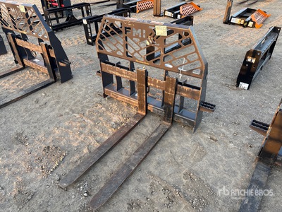 2022 Paladin 30945 42 in Widły do miniładowarek