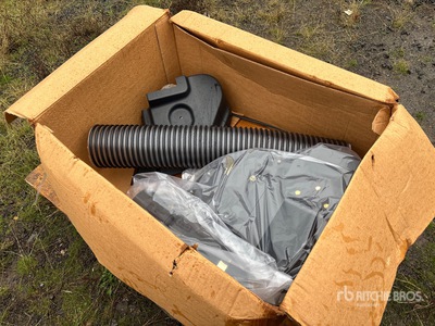 2021 Toro GrandStand E-Z Vac Blower & Drive Kit Divers - Équipement d'aménagement paysagé  (Unused)