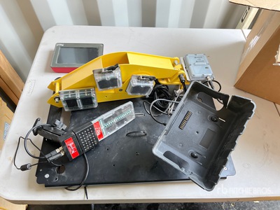 Idig XD610  IDIG Touch 2D Grade Control System