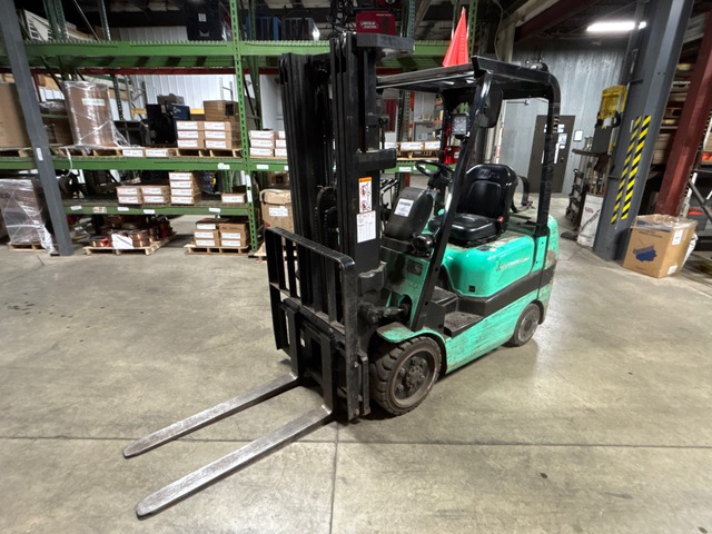 2002 (unverified) Mitsubishi FGC25K Forklift