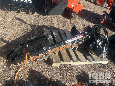 2024 Land Pride CTR1048 48 in Mini Trancheuse pour chargeuse à différentiel