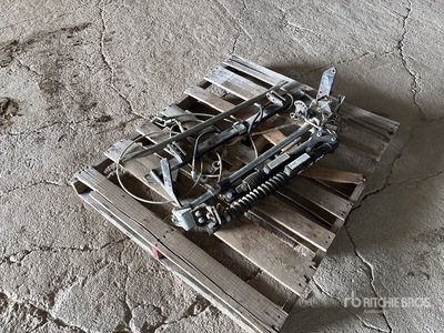 Blue Ox Motorhome Tow-Behind Vehicle Hitch