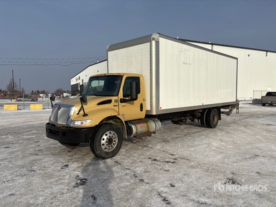 2020 International MV607 4x2 شاحنة فان