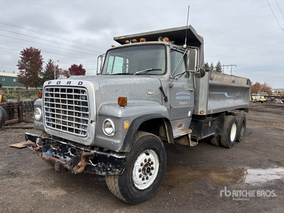 1976 Ford 6x4 T/A Dump Truck