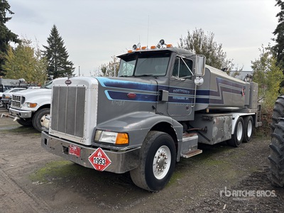 1989 Peterbilt 377 2500 gal 6x4 Fuel and Lube Truck
