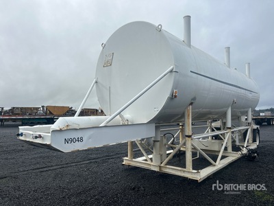 1998 Klein KPT-105 20000 gal S/A Portable Tour d'eau