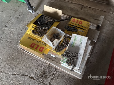 Quantity of Assorted Roller Chains