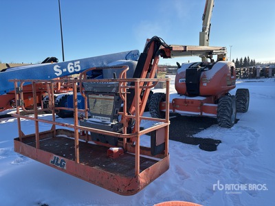 2014 JLG 600AJ 4WD Dual Fuel Articulating Boom Lift