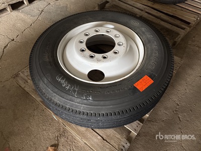 Linglong 11R24.5 Tires
