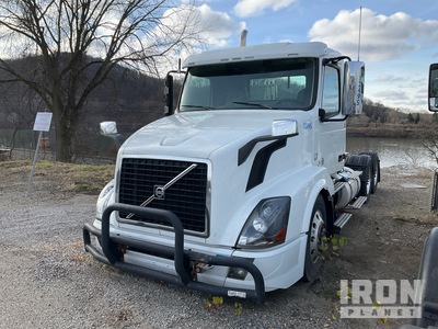 2016 Volvo VNL64T 6x4 T/A Day Cab Truck Tractor (Inoperable)
